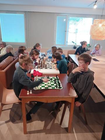Chess club photo 9